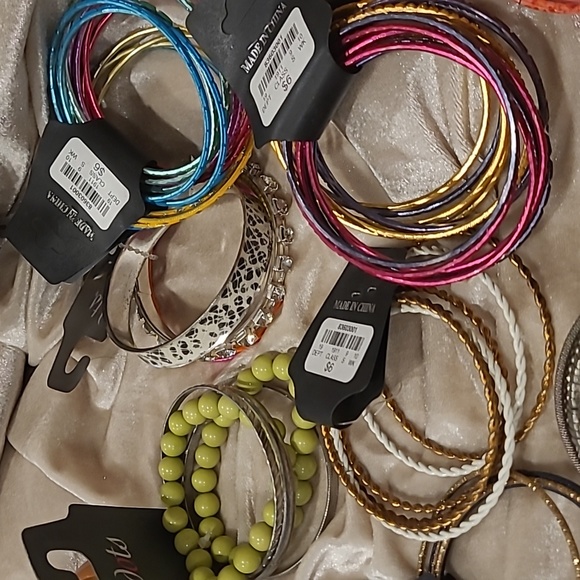 Jewelry!!!!! - Picture 3 of 6